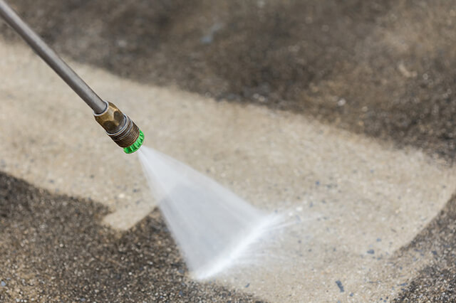 parking lot pressure washing in birmingham